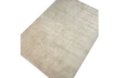 Biały, ręcznie tkany dywan z Indii 170x240cm wiskoza - jedwab