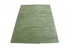 Dywan Brinker Carpets Oyester w pasy zielony z połyskiem 100% wiskoza