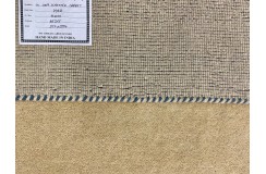 Gładki 100% wełniany dywan Gabbeh Loribaft beżowy 170x240cm delikatne motywy zwierzęce