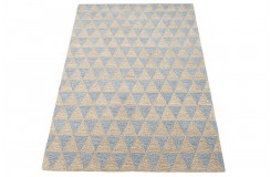 Dwukolorowy dywan z deseniem w geometryczne trójkąty 100% wełniany tafting 160x230cm
