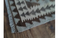 Etniczny kilim szary z Afganistanu dzieło Chobi nomadyczny 110x196cm