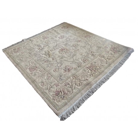 Piękny dywan Aubusson Habei ręcznie tkany z Chin 200x200cm 100% wełna  rzeźbione kwiaty beżowy kwadratowy