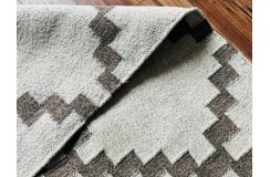 Wełniany kilim dywan z Indii 160x230cm ręcznie tkany brąz