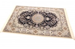 Ręcznie tkany dywan Nain 6la Habibian z Iranu 130x200cm granatowy