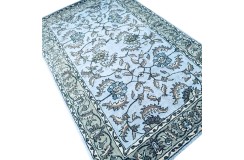 Klasyczny dywan z perskim wzorem wełna 155x245cm kwiatowy