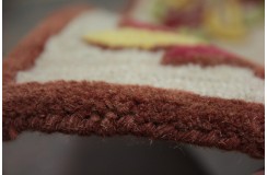 Wzorzysty wełniany indyjski dywan beż i kwiaty 160x230
