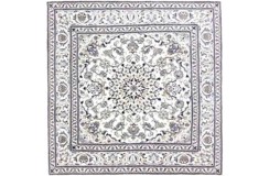 Kwadrtowy beżowy dywan Nain gęsto ręcznie tkany z Iranu wełna + jedwab ok 200x200cm