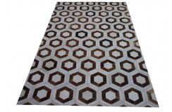 Cudowny beżowo brązowy z geometrycznym wzorem skóra 145x230