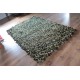 Beżowy pętelkowy dywan wełniany z koloroeymi kwiatami Ava Handfab