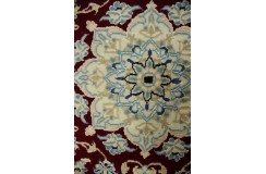 Ręcznie tkany dywan Nain 9la Habibian z Iranu 60x90cm czerwony