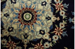Ręcznie tkany dywan Nain 6la Habibian z Iranu 100x150cm granatowy