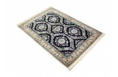 Ręcznie tkany dywan Nain 6la Habibian z Iranu 95x145cm granatowy