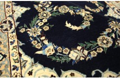Ręcznie tkany dywan Nain 6la Habibian z Iranu 83x114cm granatowy