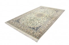 Ręcznie tkany dywan Nain 6la Habibian z Iranu 129x205cm beżowy